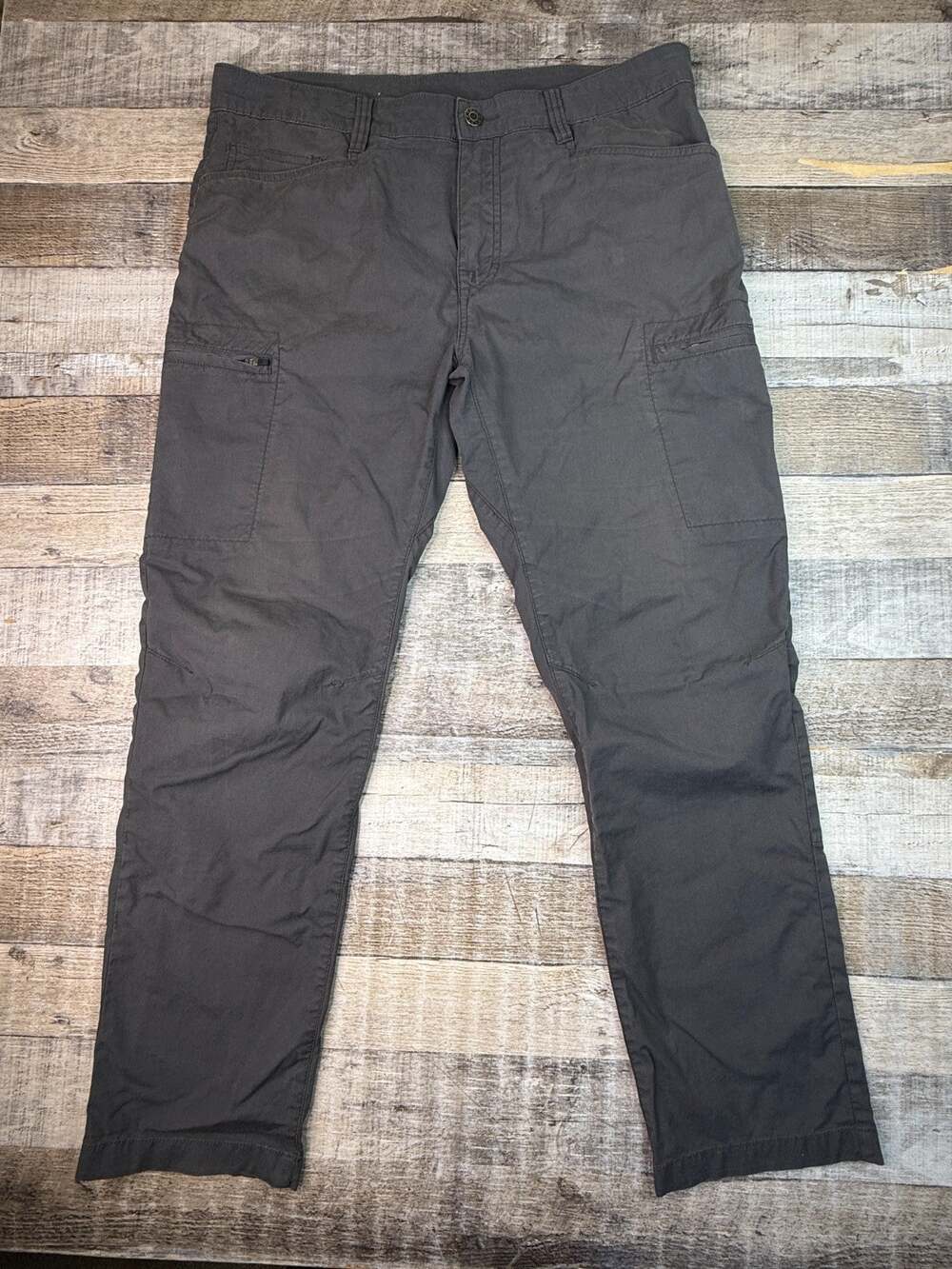 Prana Pants Mens 34x30 Gray Hiking Cargo Outdoor Stretch Rugged Travel